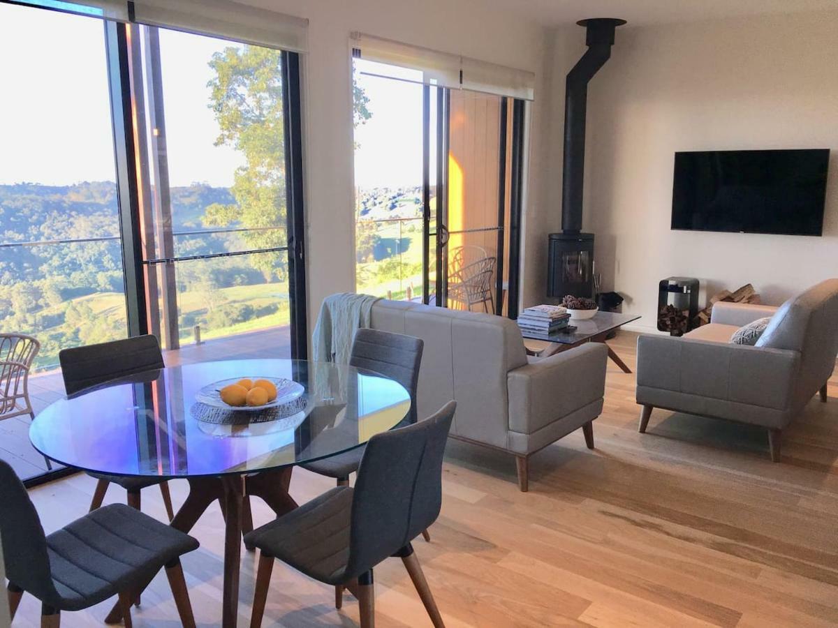 Scandinavian Cabin - Maleny - One Bedroom Екстериор снимка